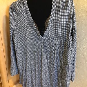 H&M women’s blouse silky feel size US 16